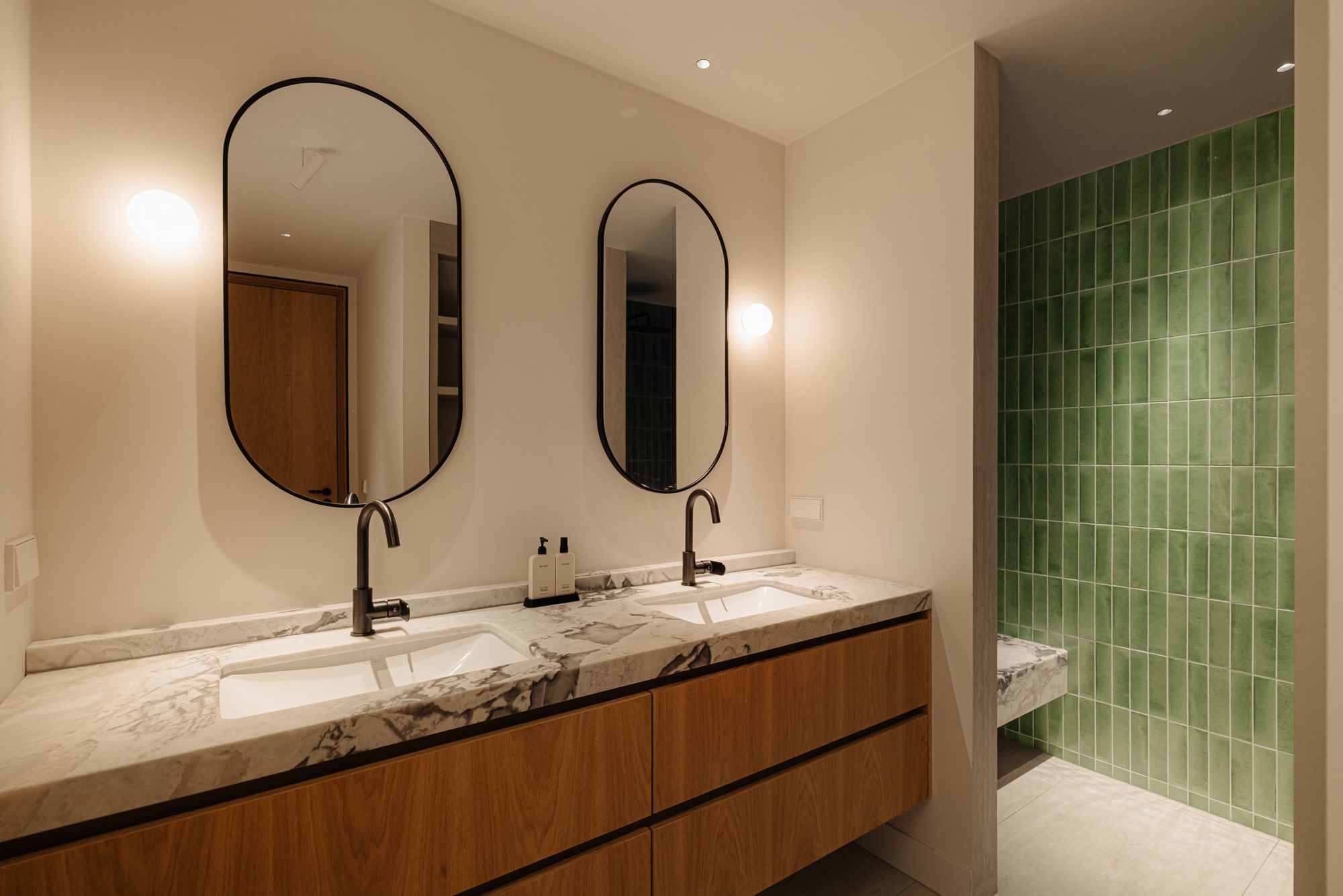 Photo 33 of Chrysanthemumlaan 2