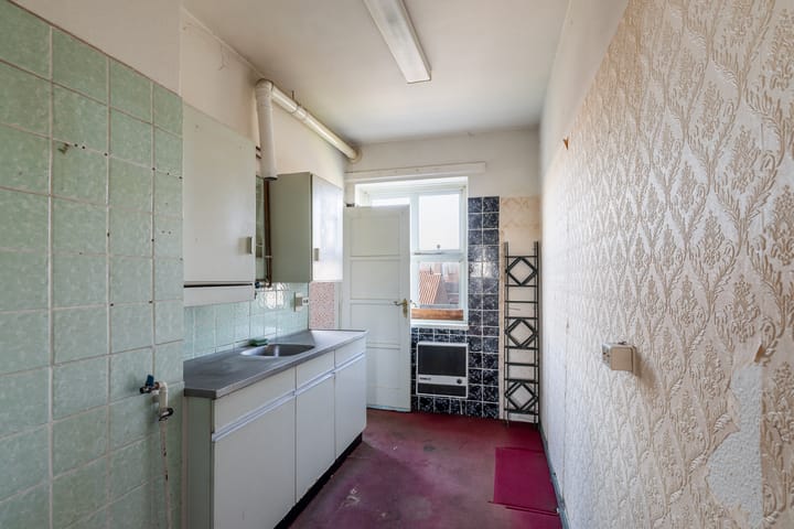 Photo 3 of Parallelweg 114-D
