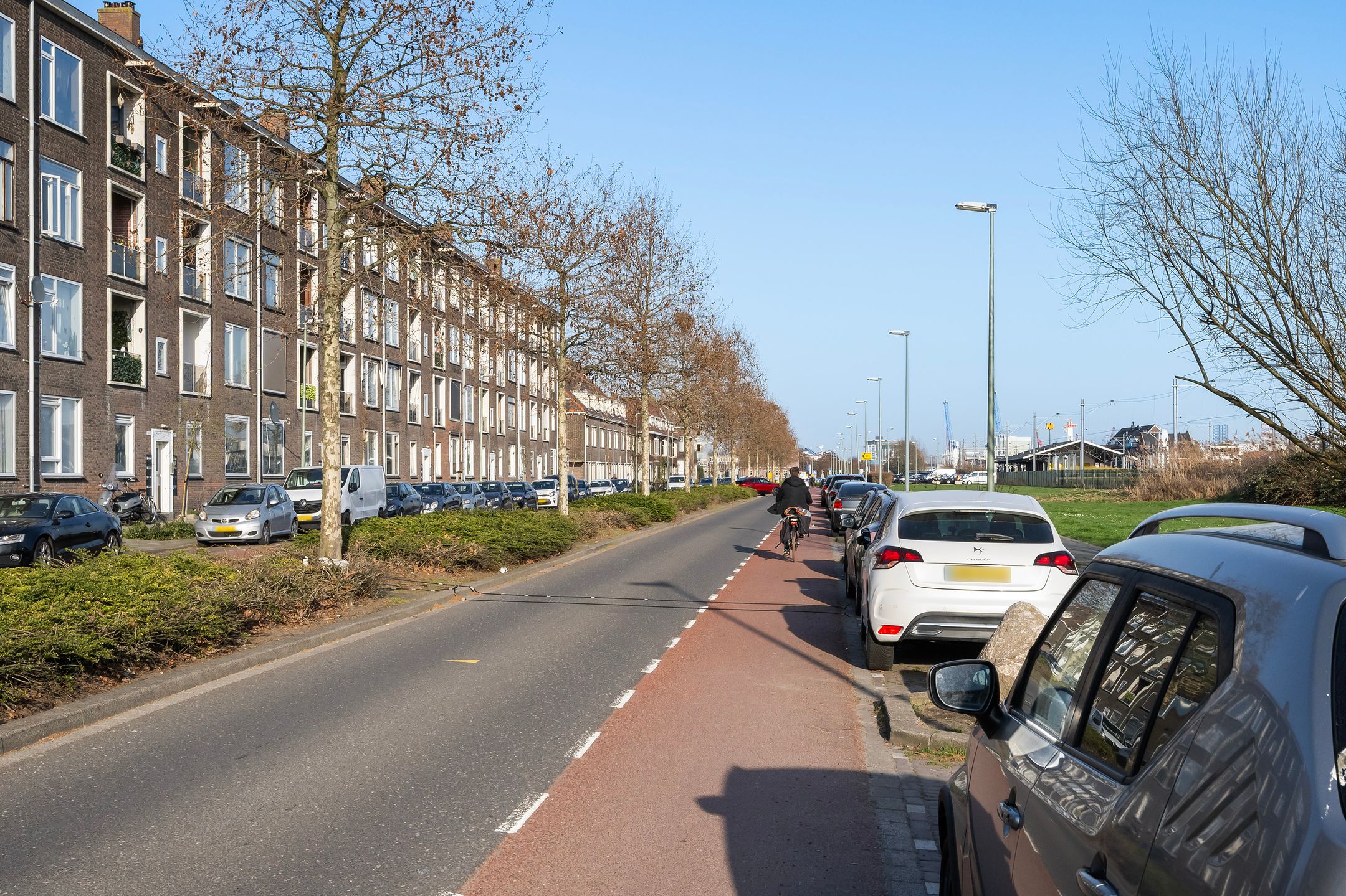 Photo 39 of Parallelweg 114-D