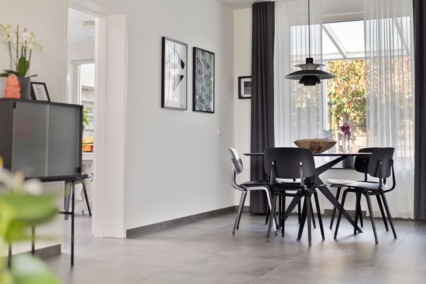 Foto 10 van Schout van der Voortstraat 4