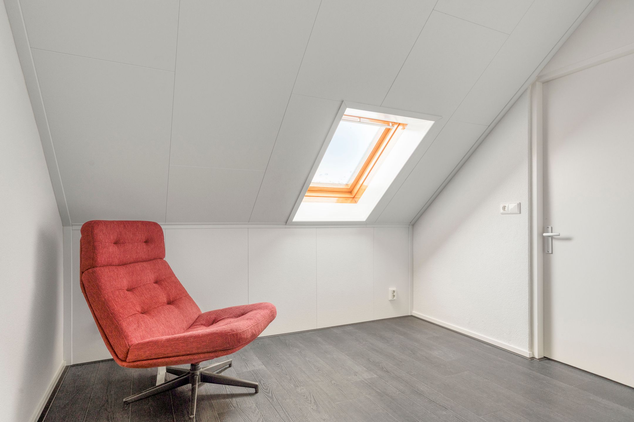 Foto 33 van Schout van der Voortstraat 4