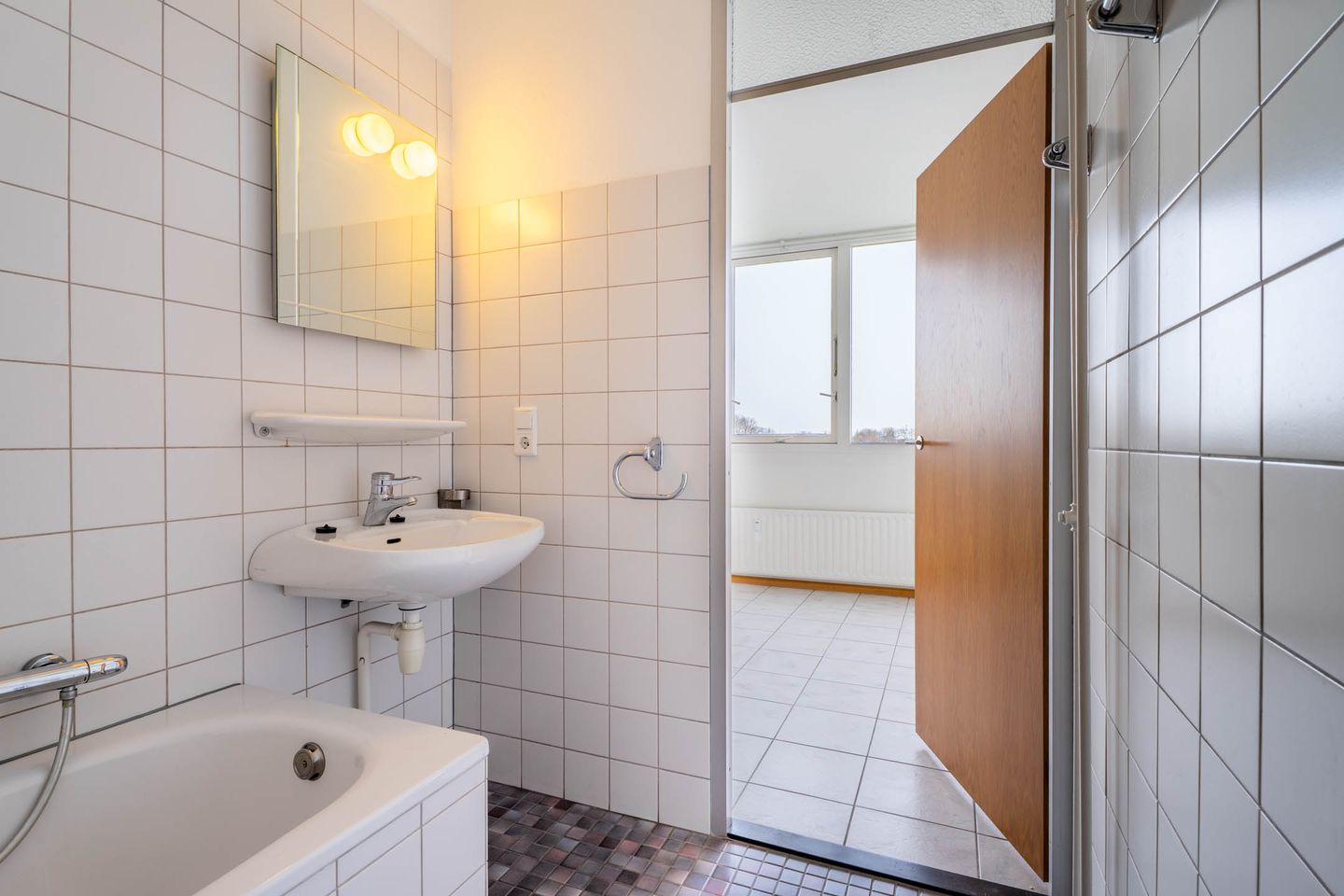 Foto 10 van Lelystraat 2-G89