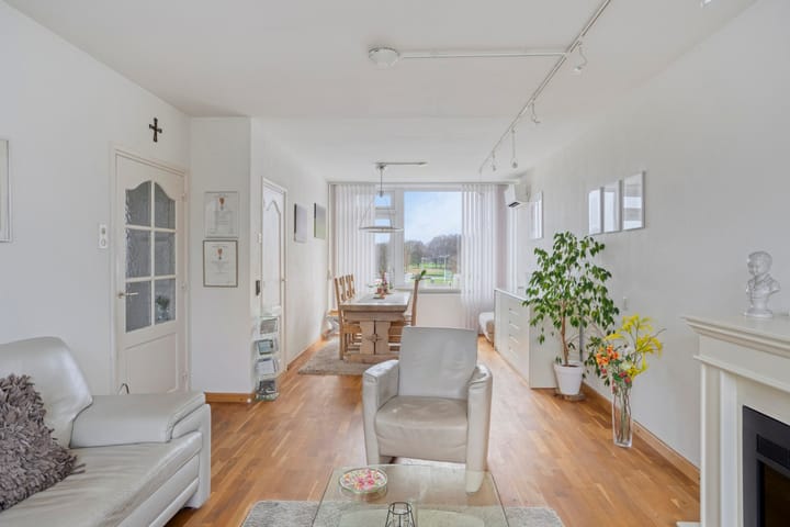 Photo 4 of Via Regia 153-C