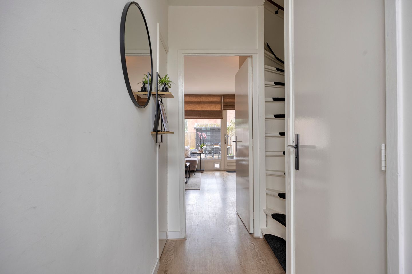 Foto 14 van Leliestraat 3