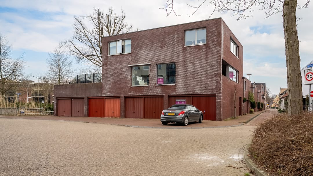 Photo 2 of Tuinstraat 25