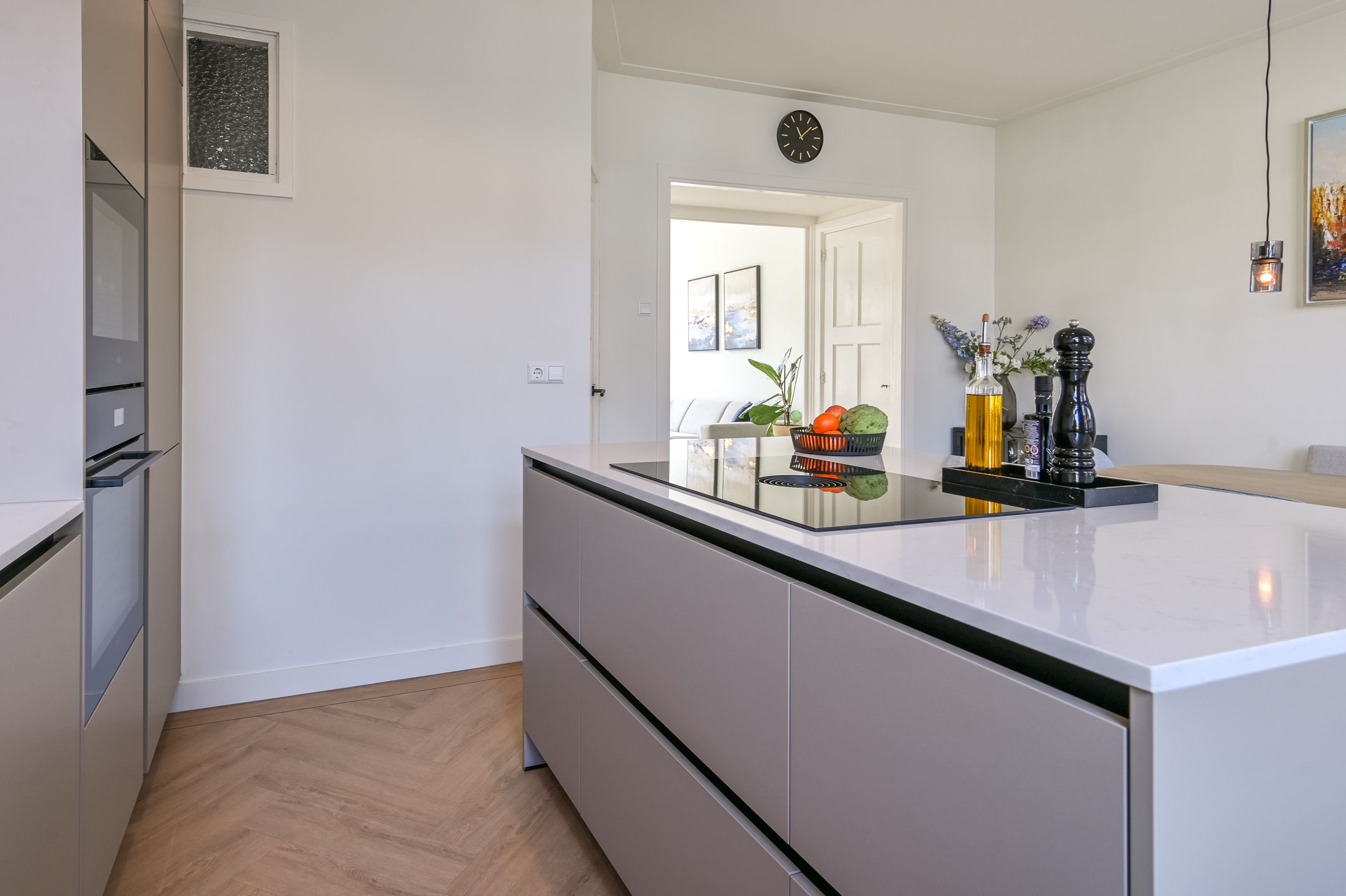 Photo 12 of Van Zeggelenstraat 67