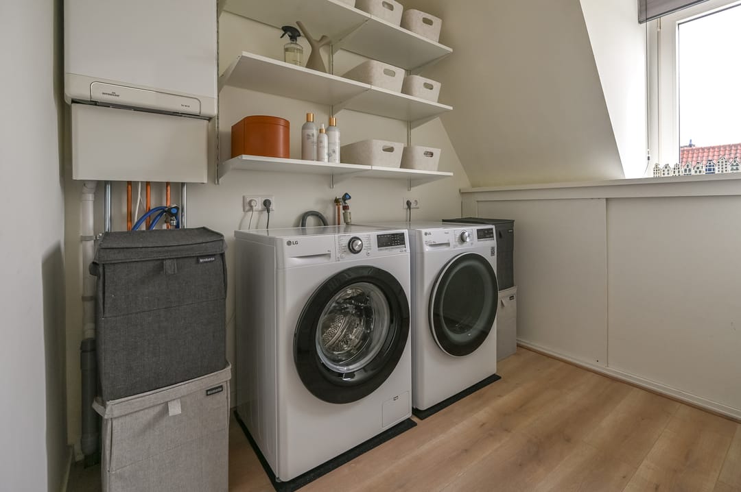 Photo 26 of Van Zeggelenstraat 67