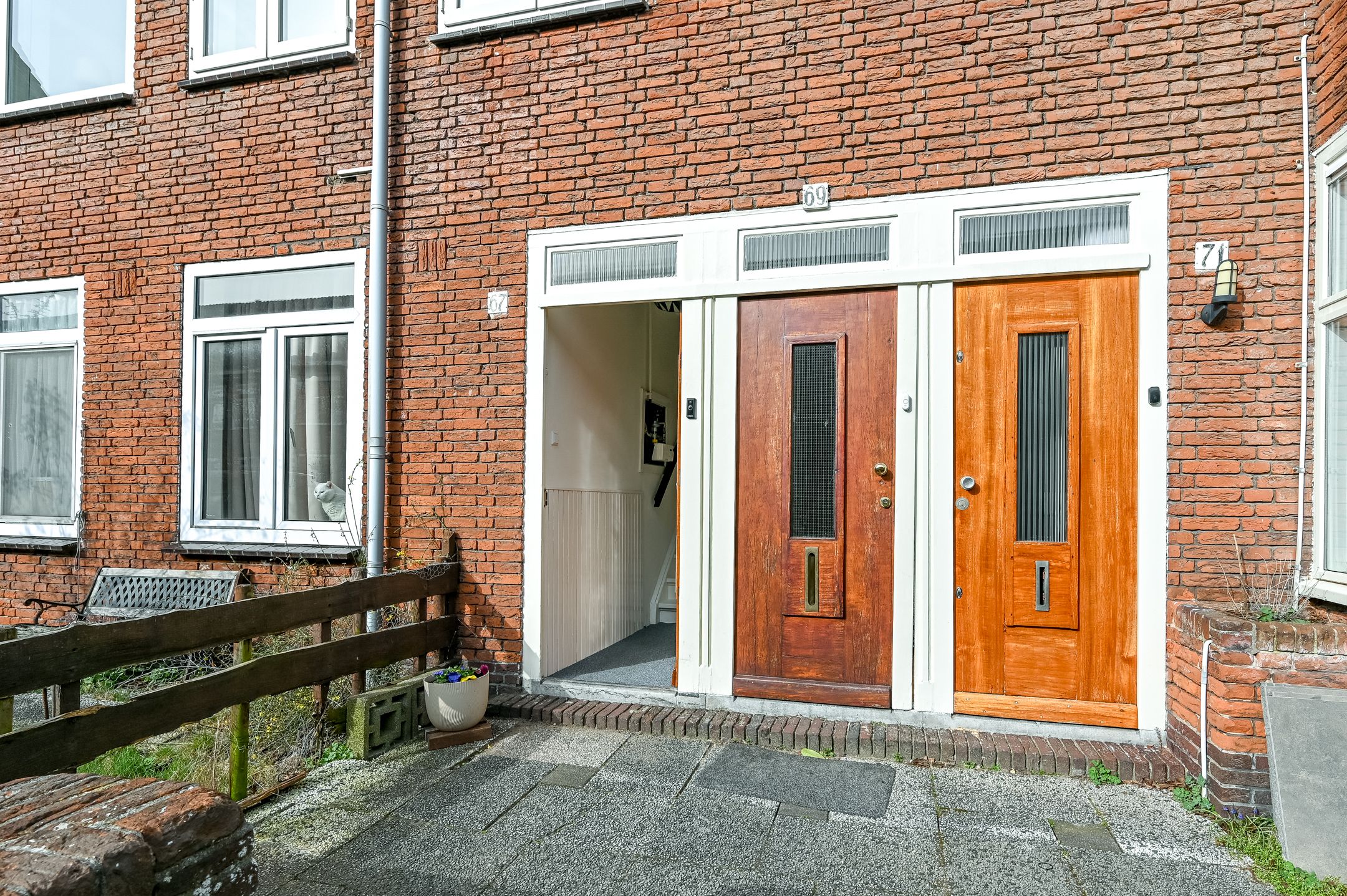 Photo 36 of Van Zeggelenstraat 67