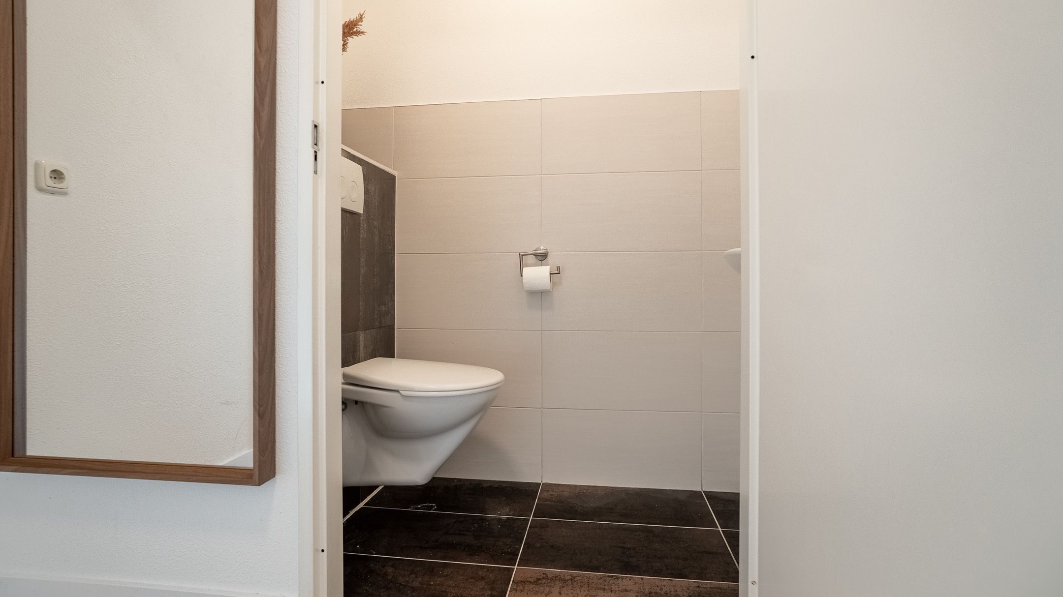 Photo 12 of Tuinstraat 25