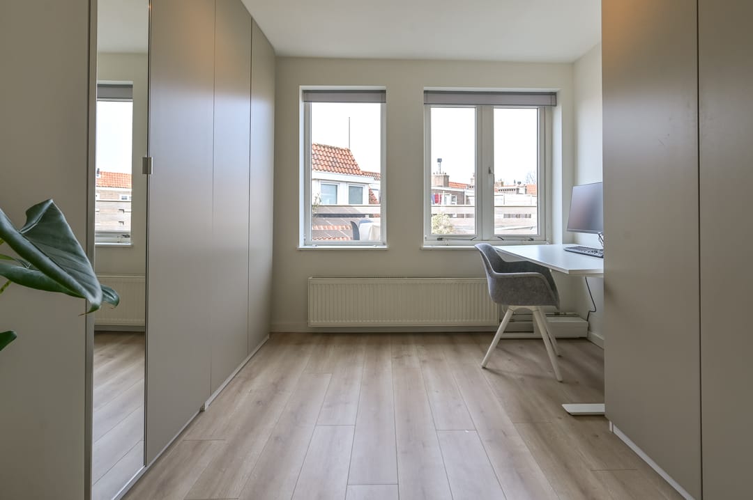 Photo 23 of Van Zeggelenstraat 67