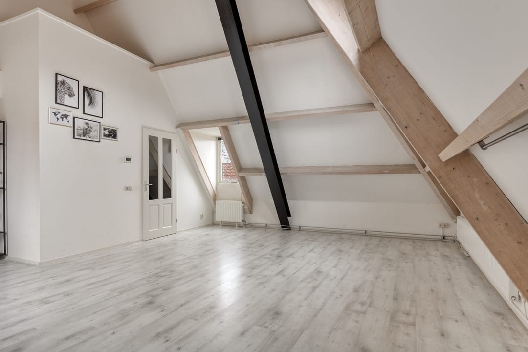 Unique Top Floor Apartment with Characteristic Beams in Goes Center — 20