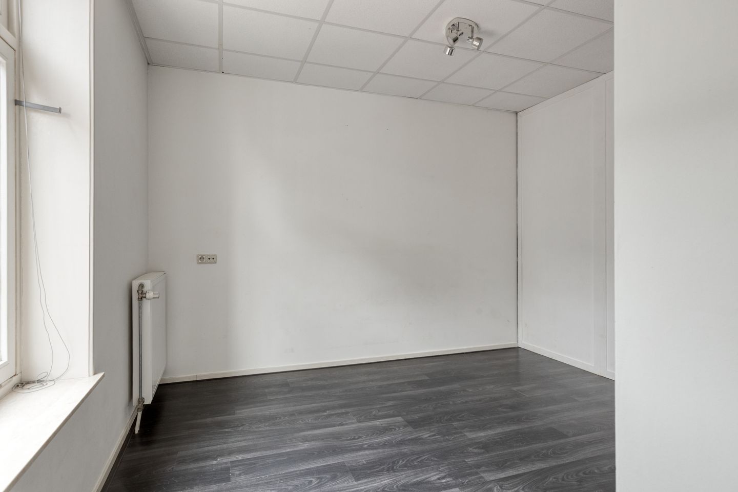 Unique Top Floor Apartment with Characteristic Beams in Goes Center — 41