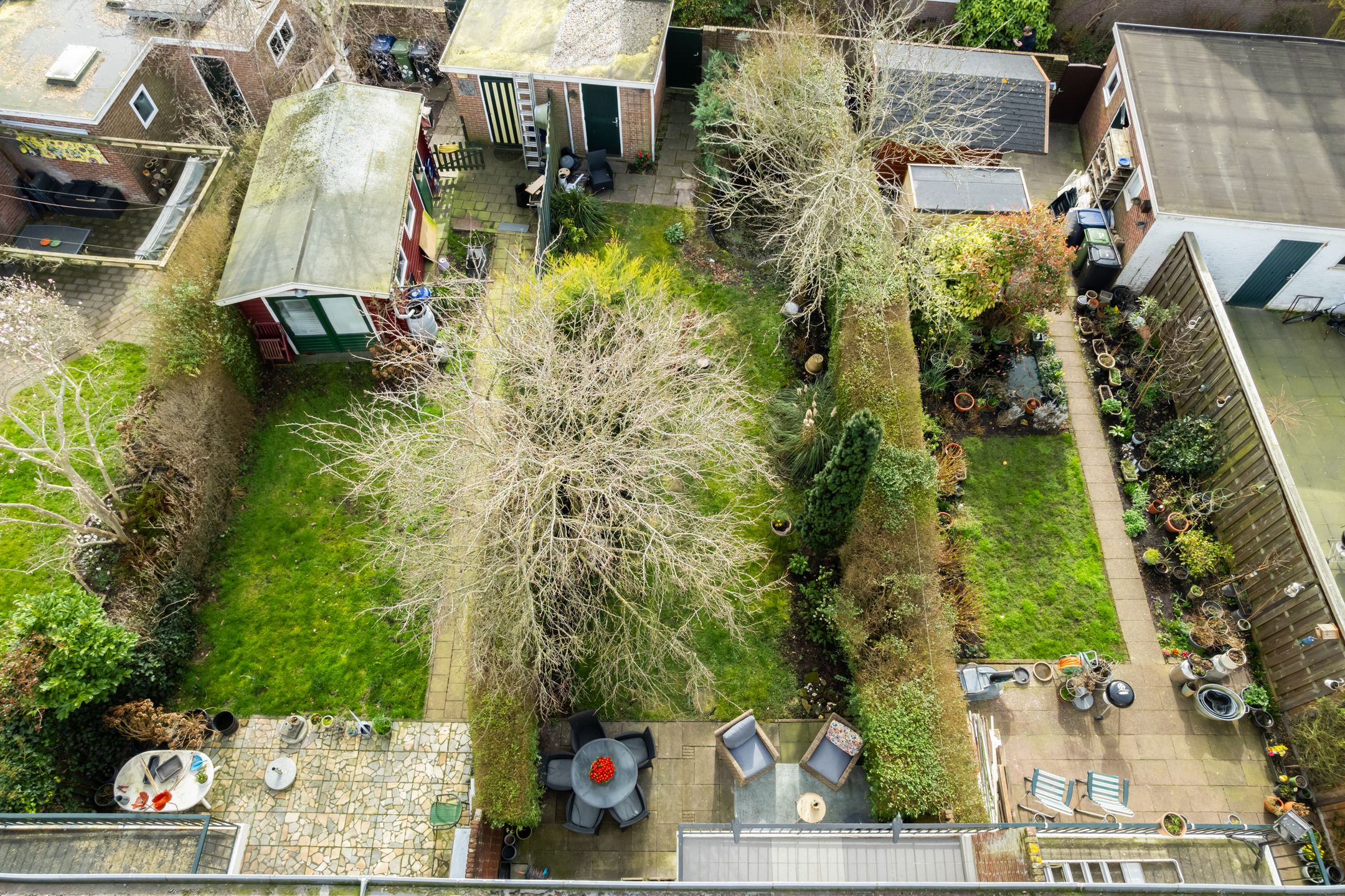 Foto 36 van De Genestetstraat 16