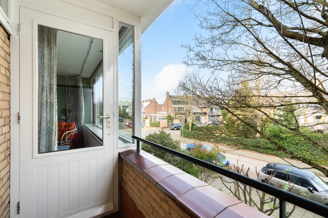 Foto 46 van De Genestetstraat 16