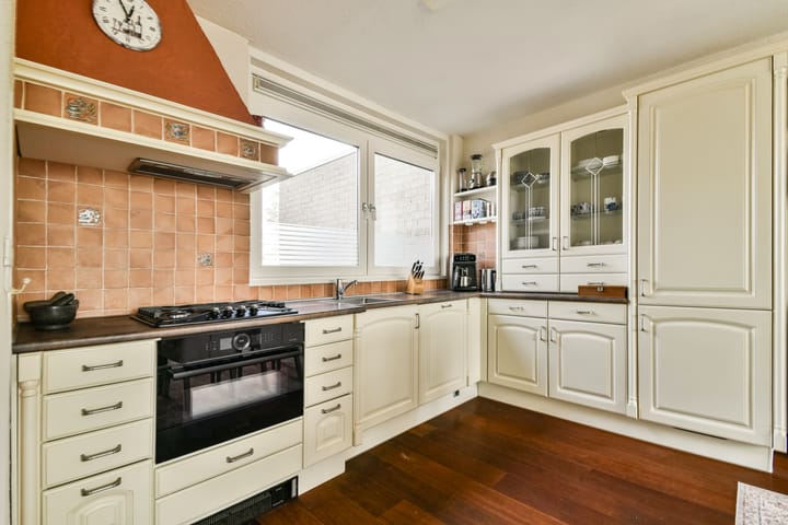 Photo 4 of Hoge Weije 124