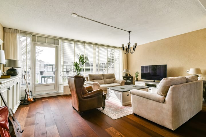 Photo 2 of Hoge Weije 124