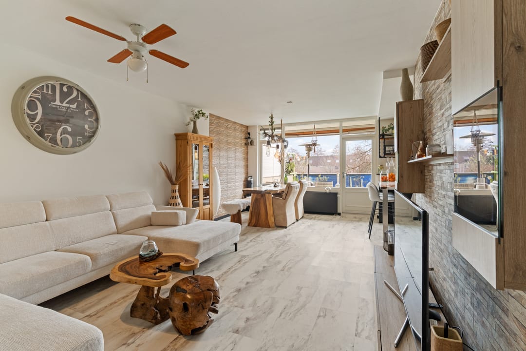 Foto 2 van Mari Andriessenrade 6