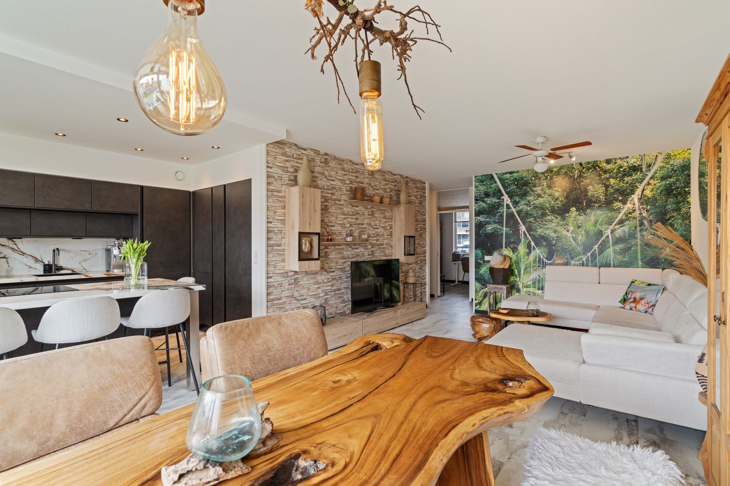 Foto 19 van Mari Andriessenrade 6