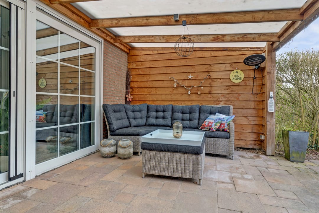 Spacious terraced house with 4 bedrooms near the center of Westervoort — 28