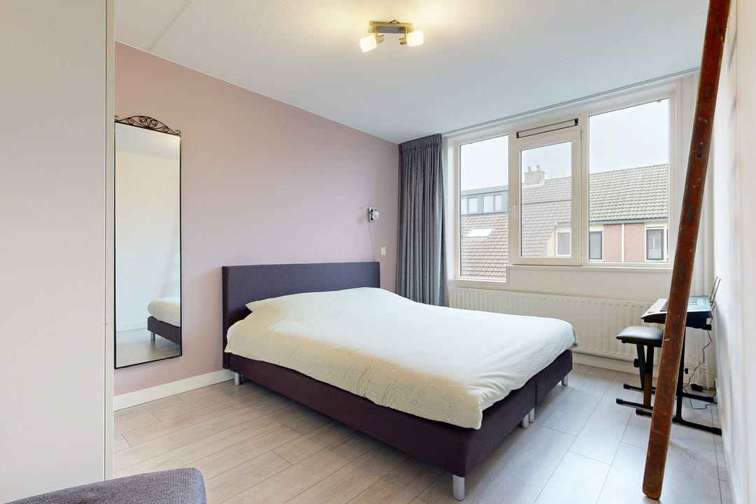 Foto 16 van Leliestraat 31