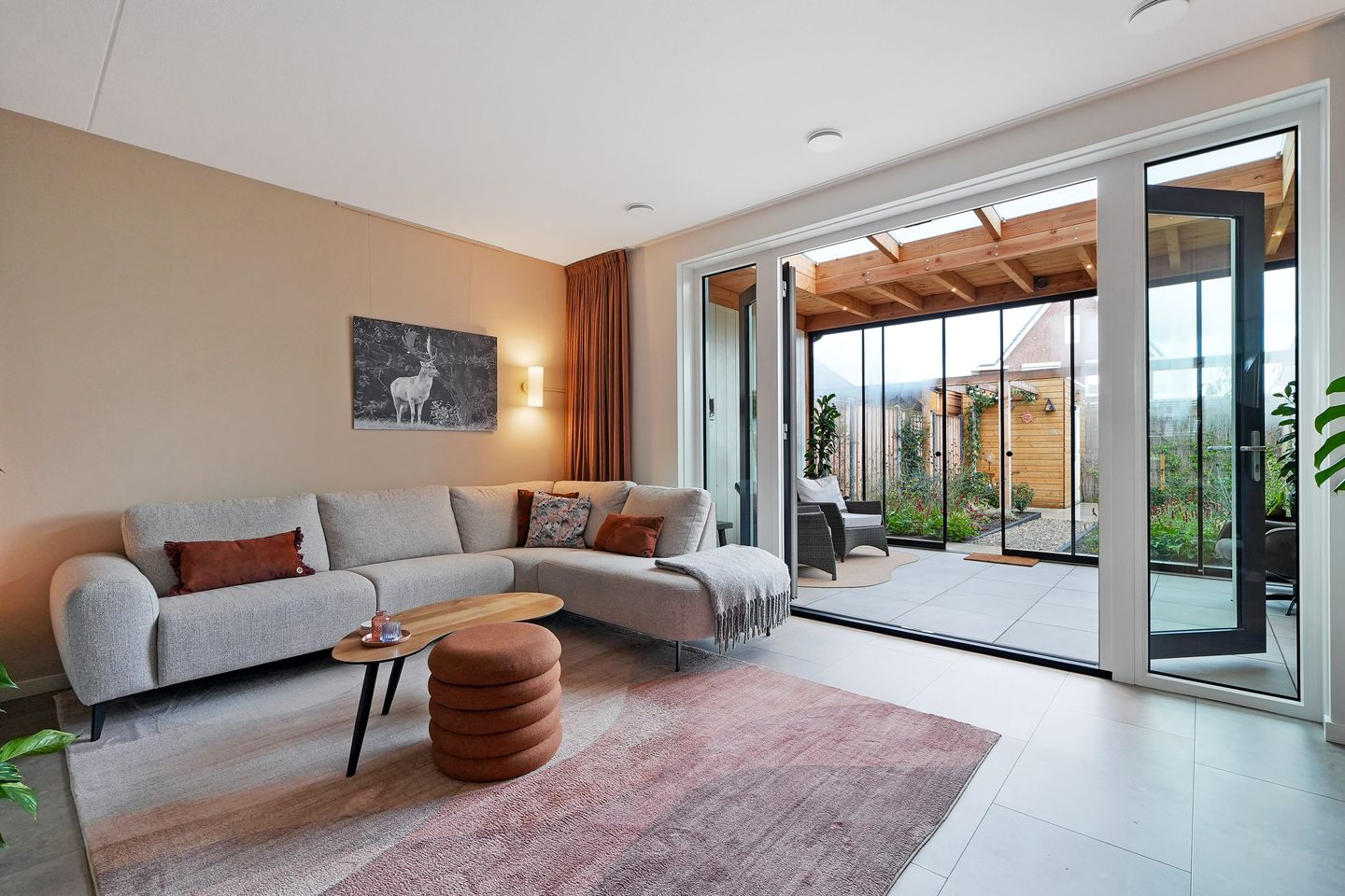 Foto 19 van Miles Davisstraat 49