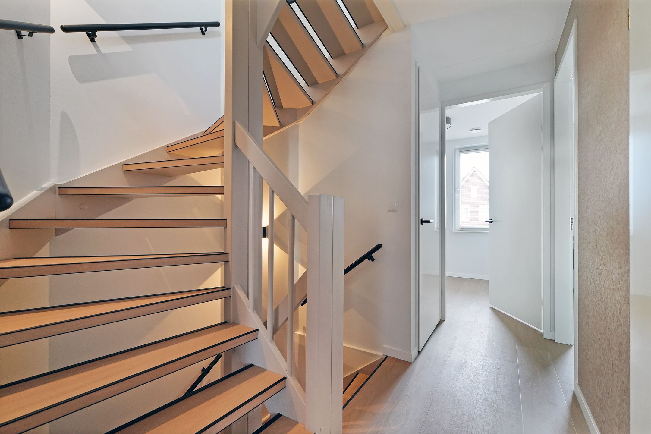 Foto 36 van Miles Davisstraat 49