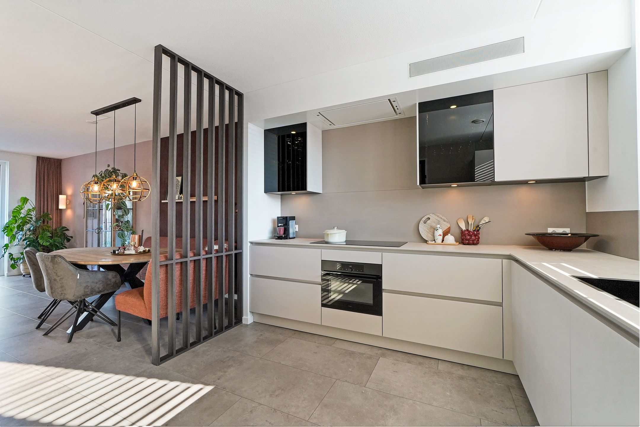 Foto 12 van Miles Davisstraat 49