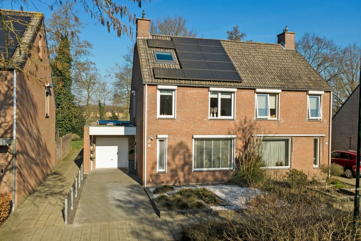 Hendrik Tollensdreef 76 — te koop in Goirle, 2-onder-1-kapwoning