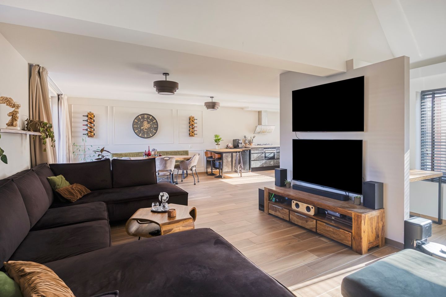 Foto 14 van Vecht 44