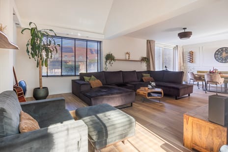 Vecht 44 secondary image