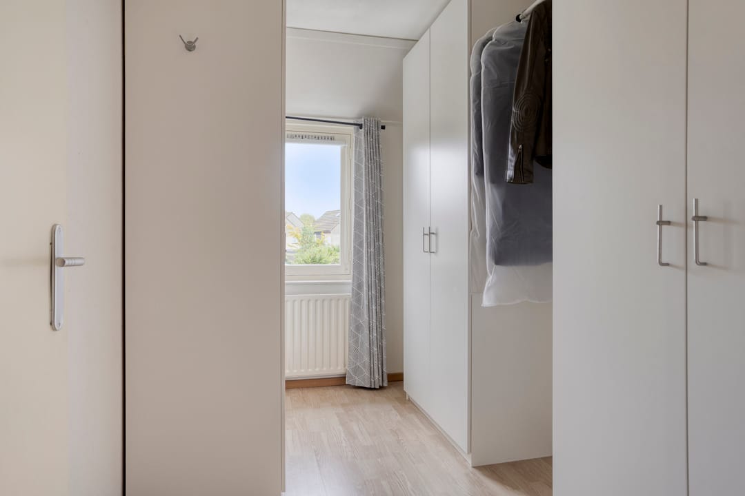 Photo 28 of Hunzestraat 55