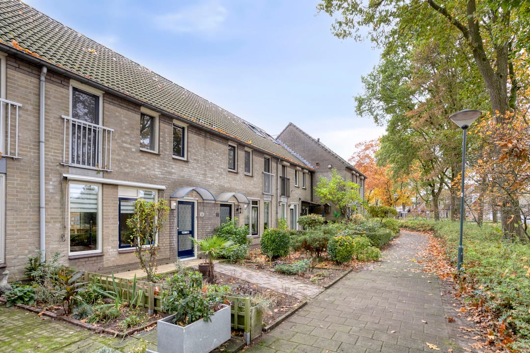 Photo 43 of Hunzestraat 55