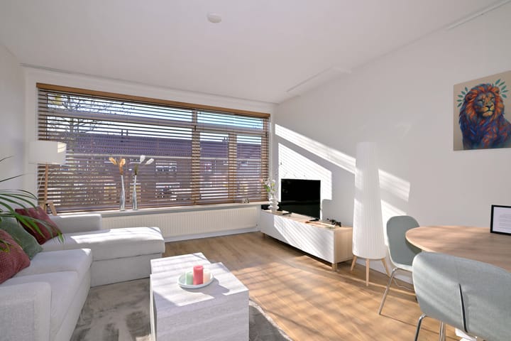 Photo 4 of Constantijn Huygensstraat 100