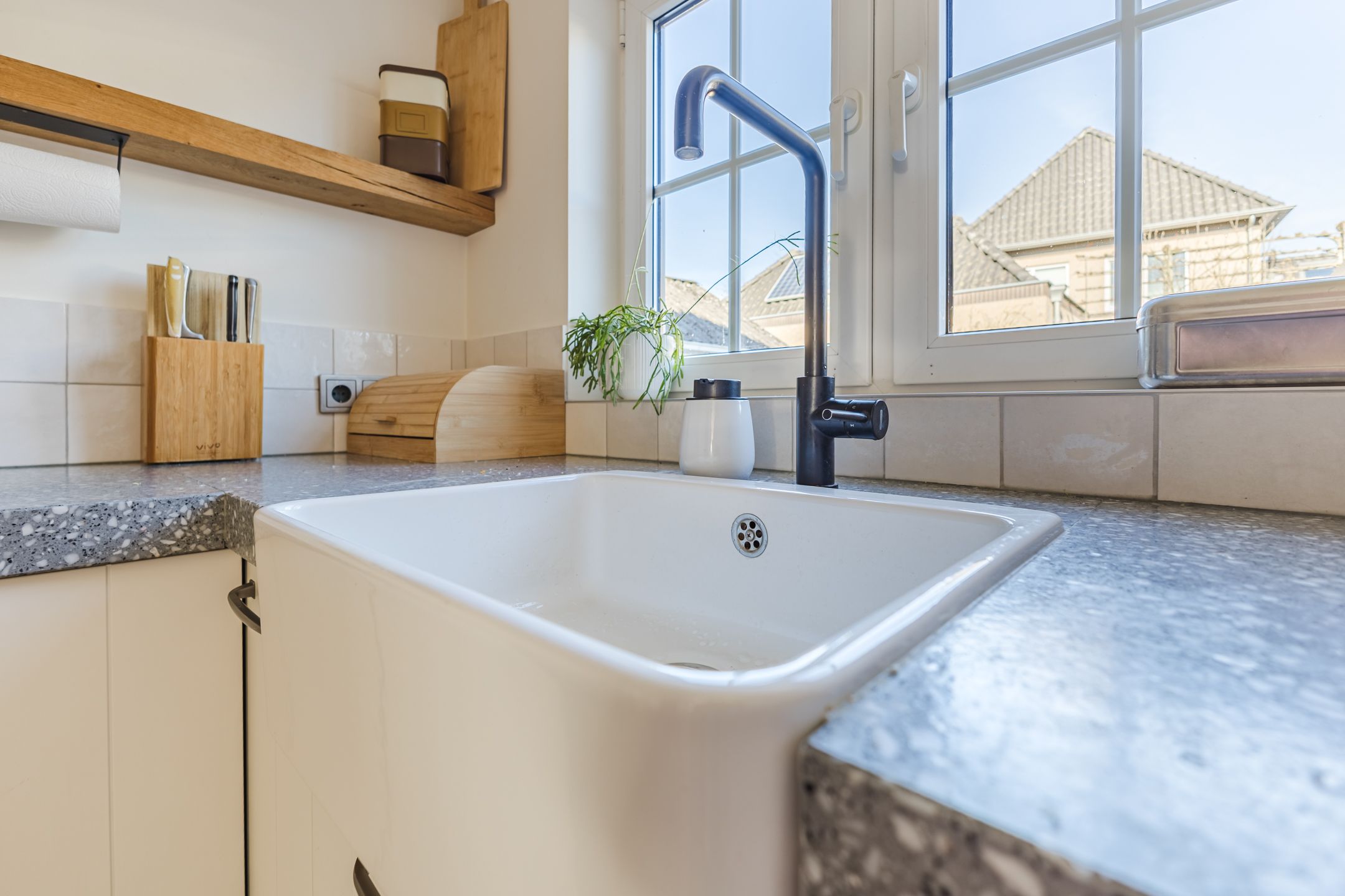 Foto 15 van Schadewijkstraat 4