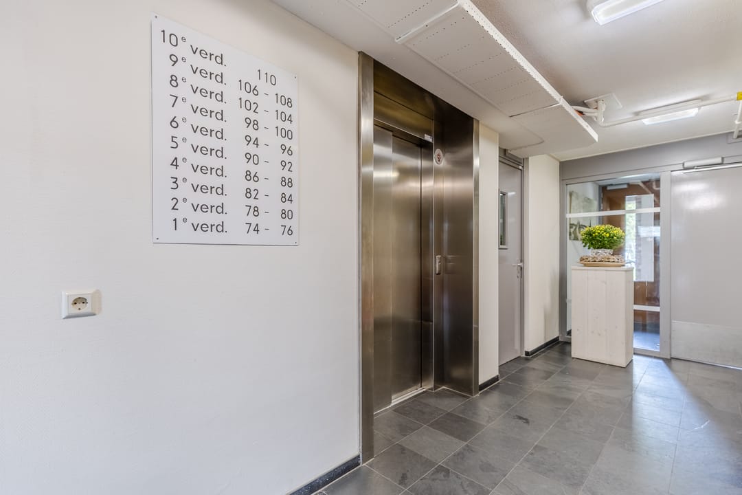 Foto 8 van Bermuda 110