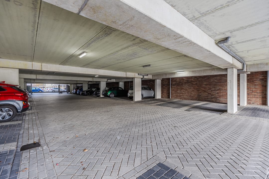 Foto 52 van Bermuda 110