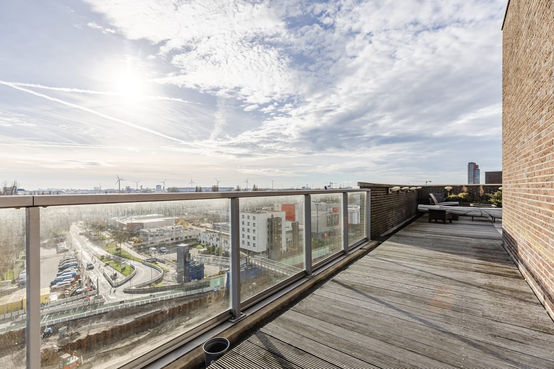 Foto 28 van Bermuda 110