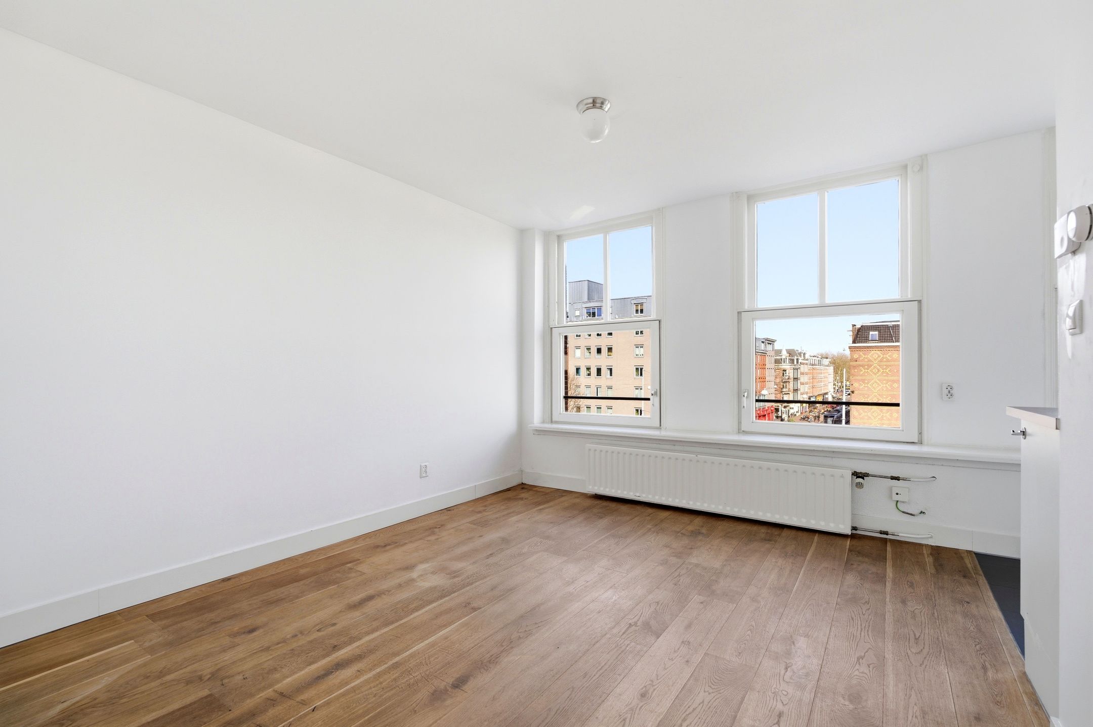 Foto 3 van Da Costakade 172-3