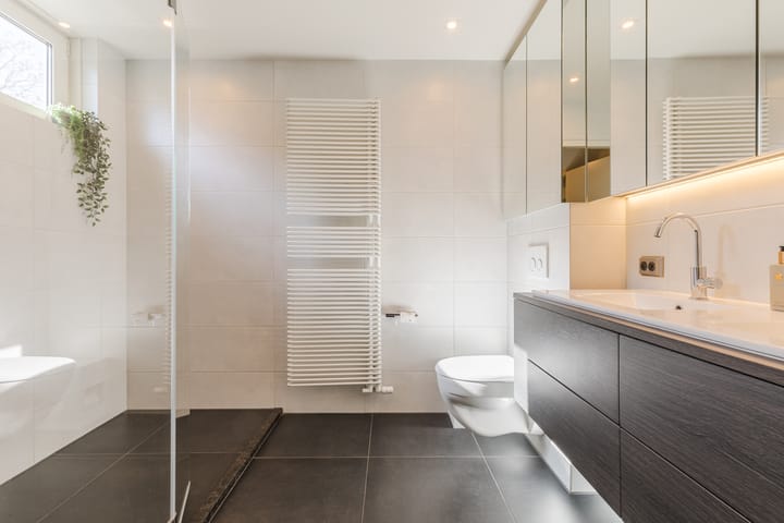 Photo 4 of Schoutlaan 38