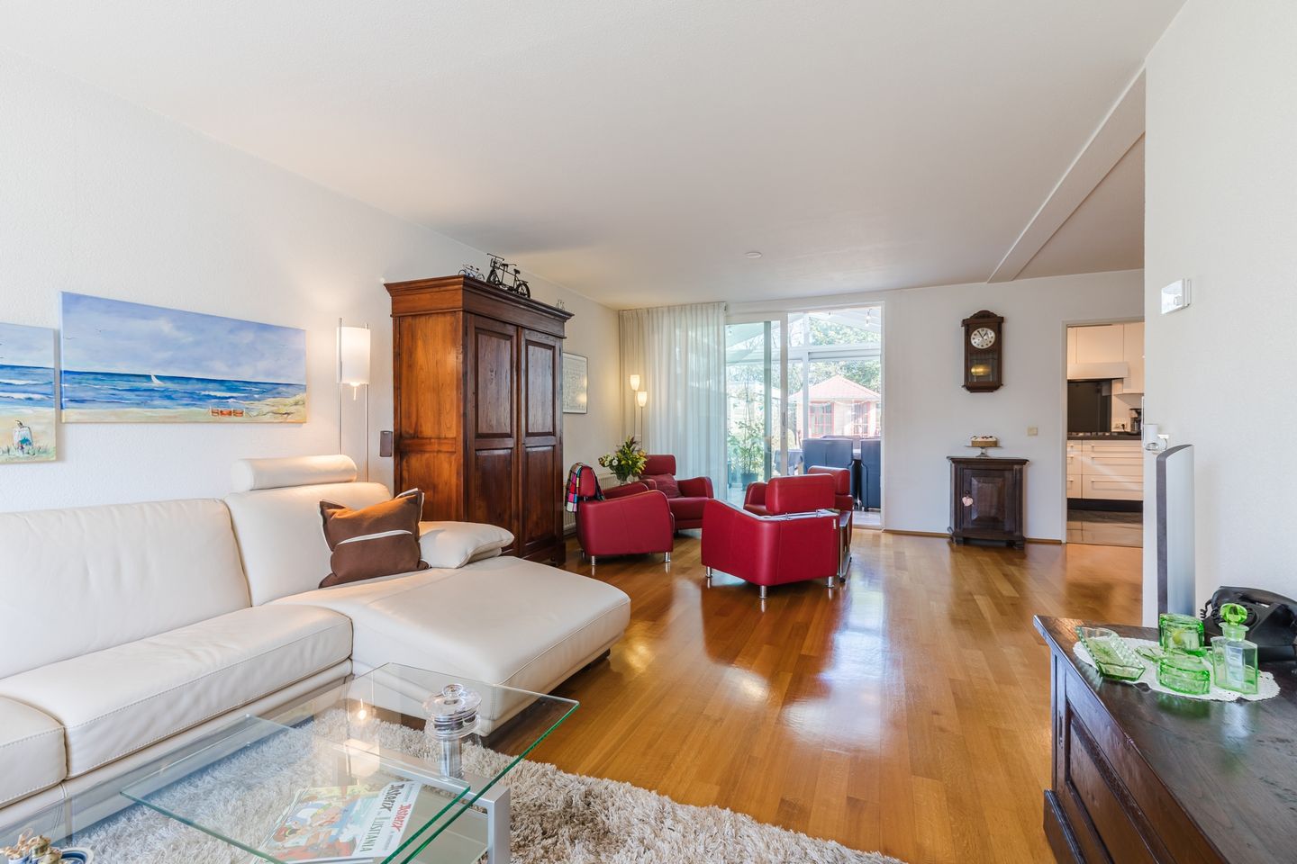 Photo 14 of Schoutlaan 38