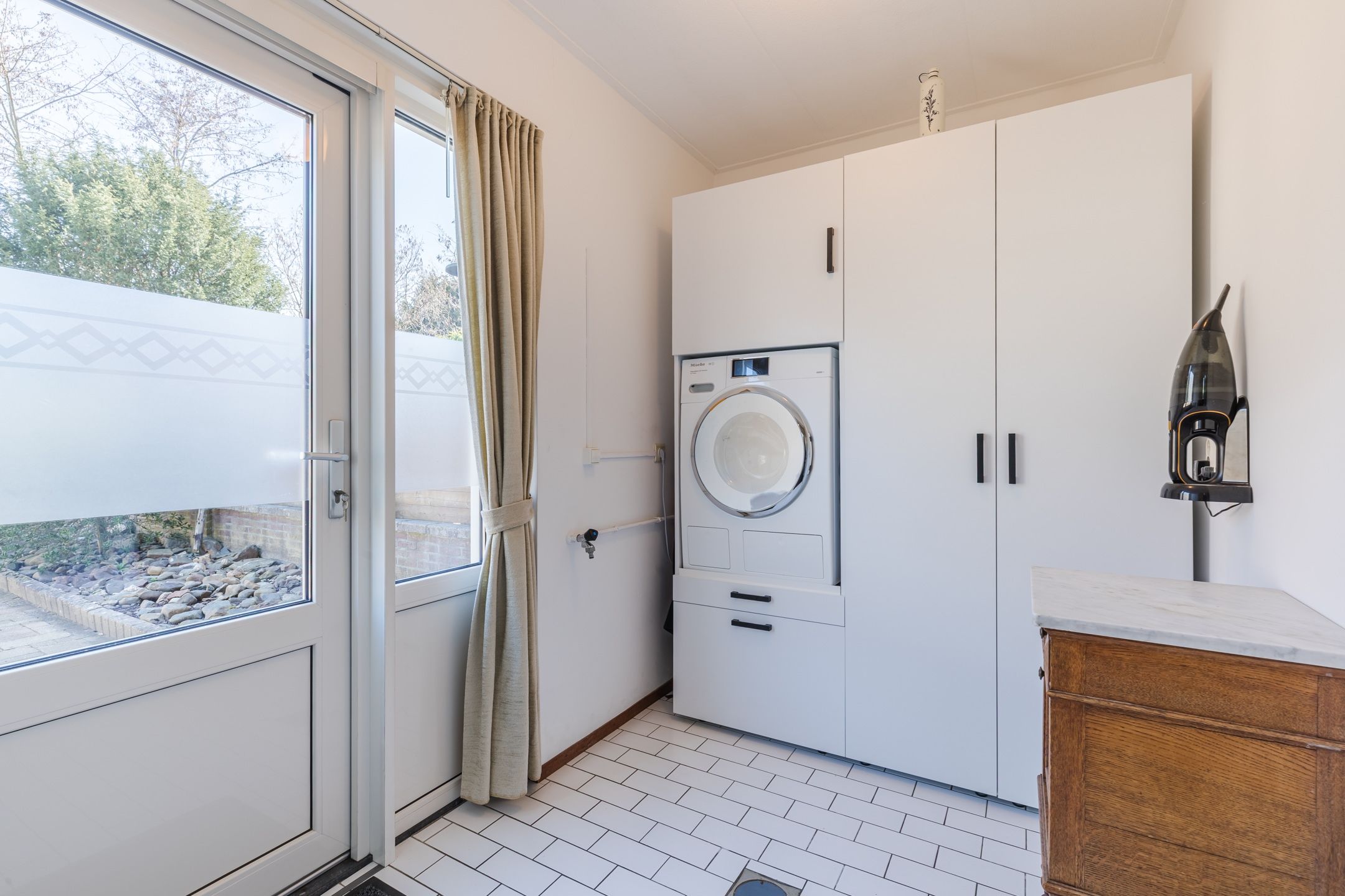 Photo 18 of Schoutlaan 38