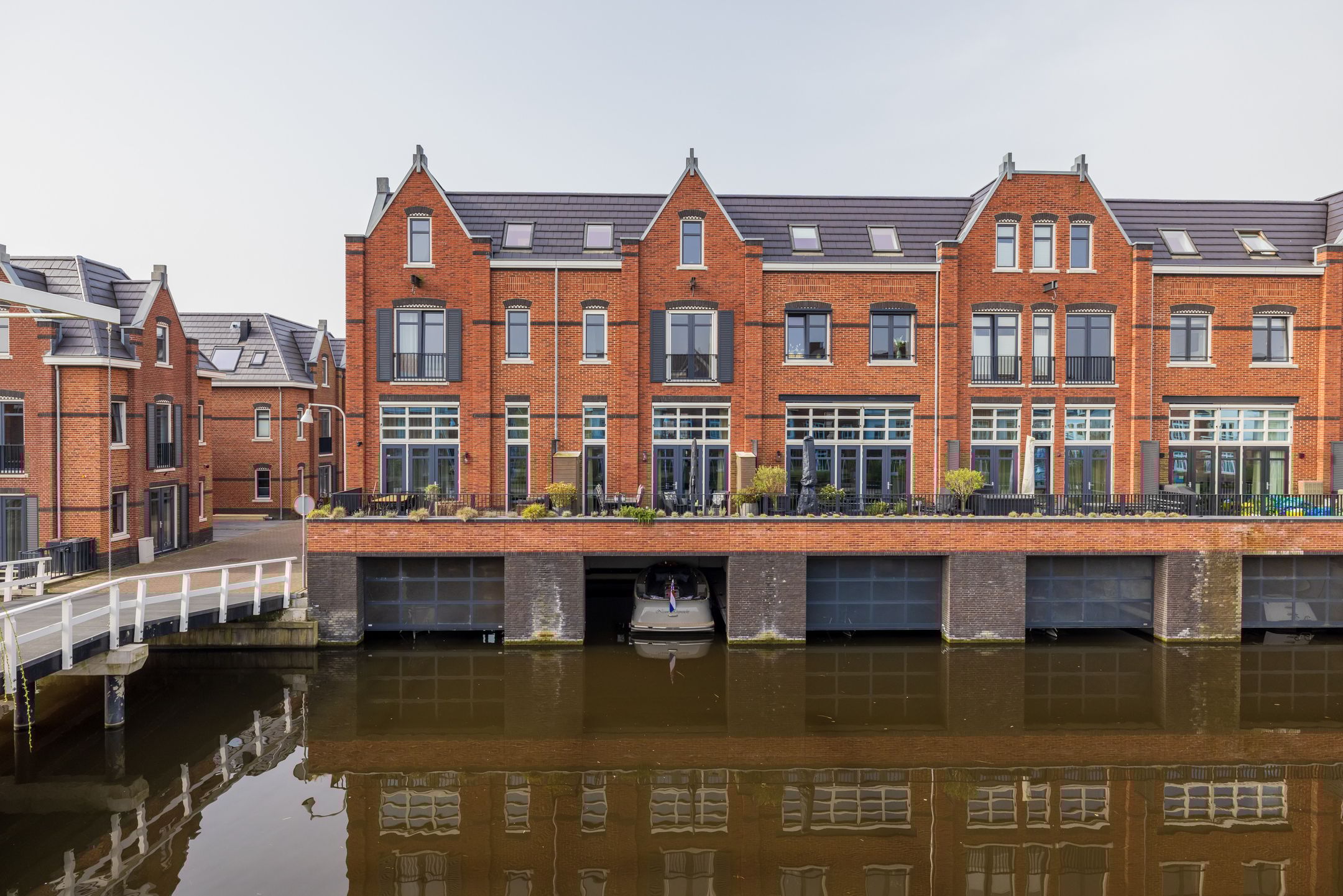 Buying a house in The Netherlands., Kronenburg 38