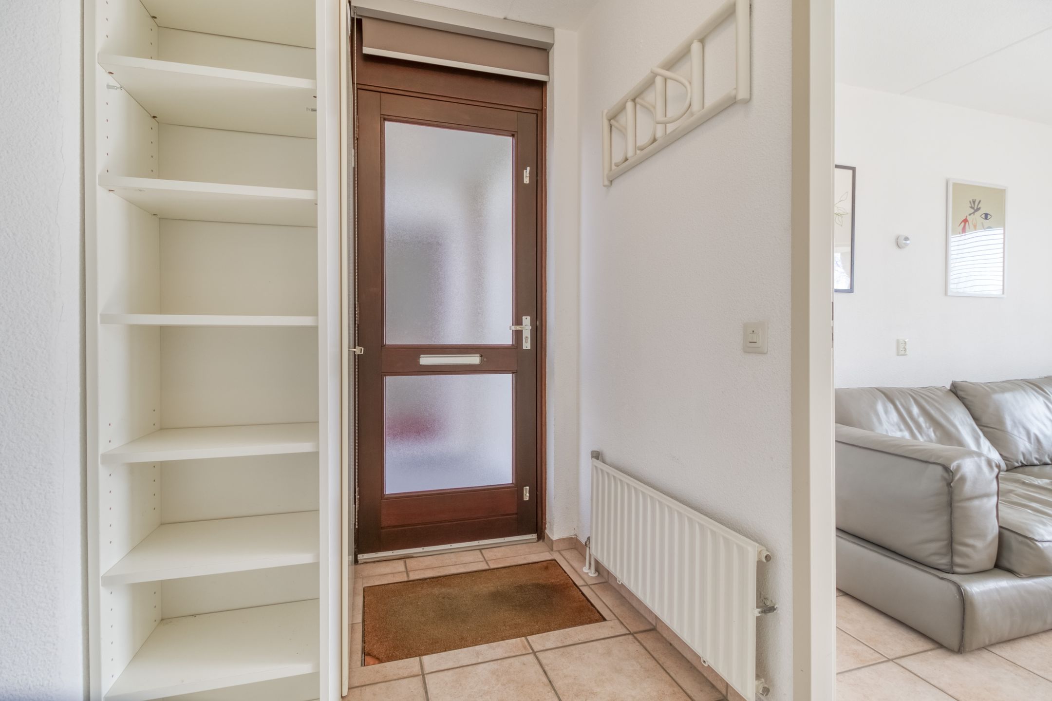 2-bedroom freehold villa in Nieuwvliet — photo 4 of 5