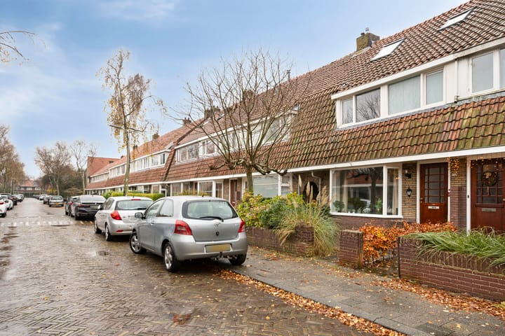 Photo 2 of Bijenhofstraat 20