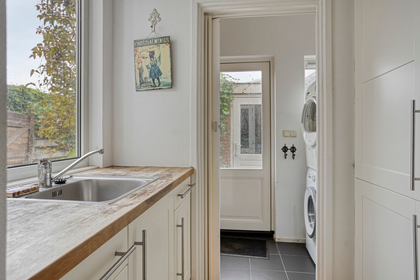 Photo 10 of Bijenhofstraat 20