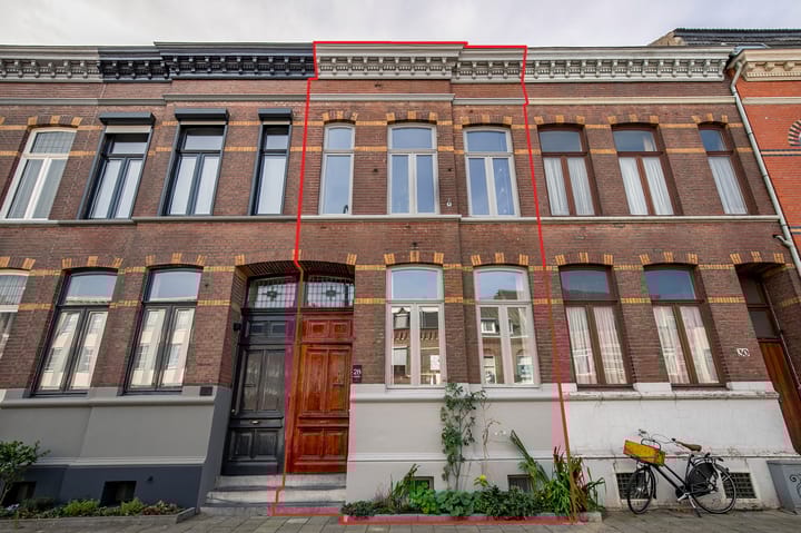 Photo 4 of Minderbroederssingel 28