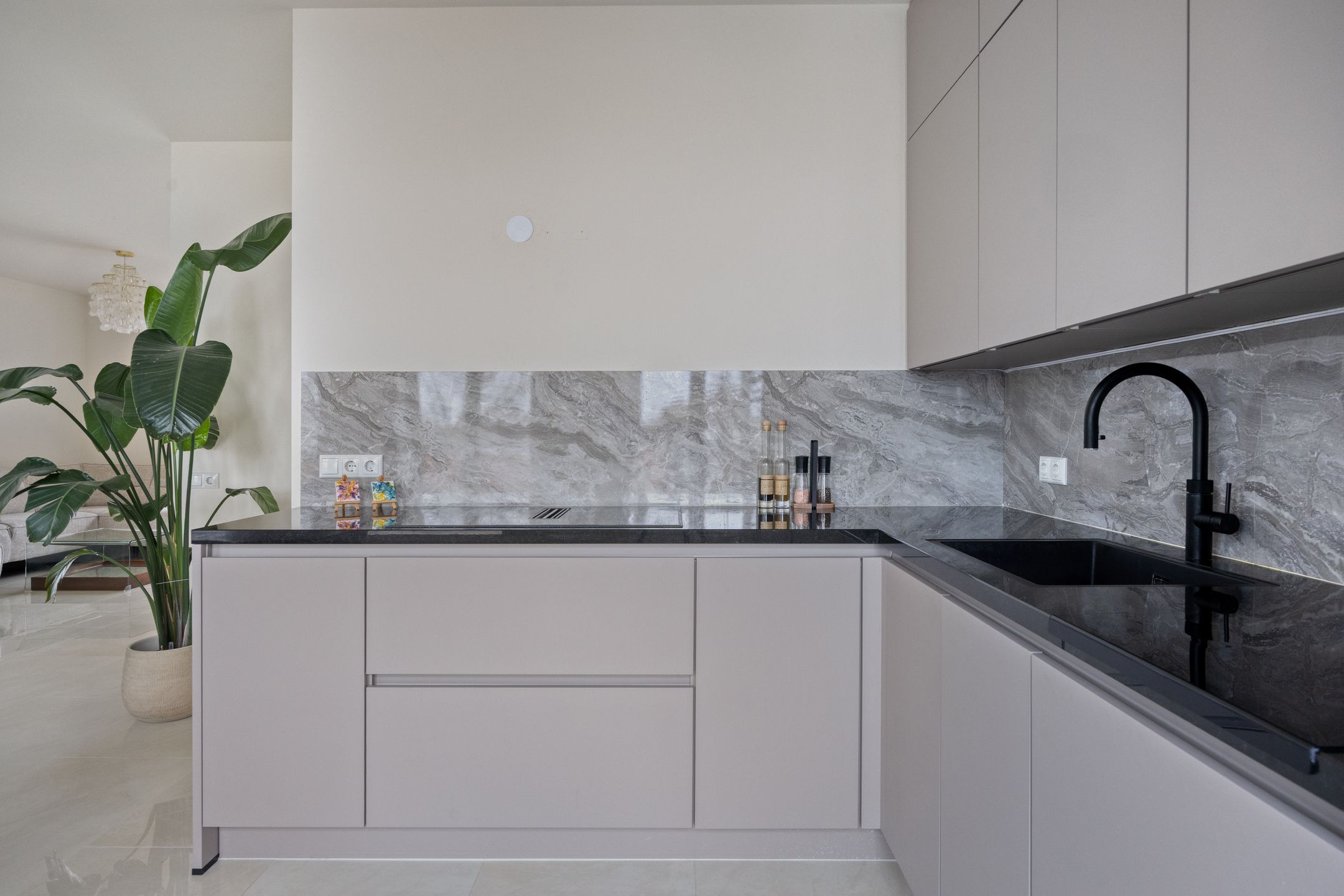 Foto 18 van Frans Douvenstraat 9-C