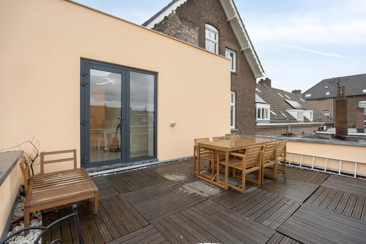 Foto 4 van Frans Douvenstraat 9-C