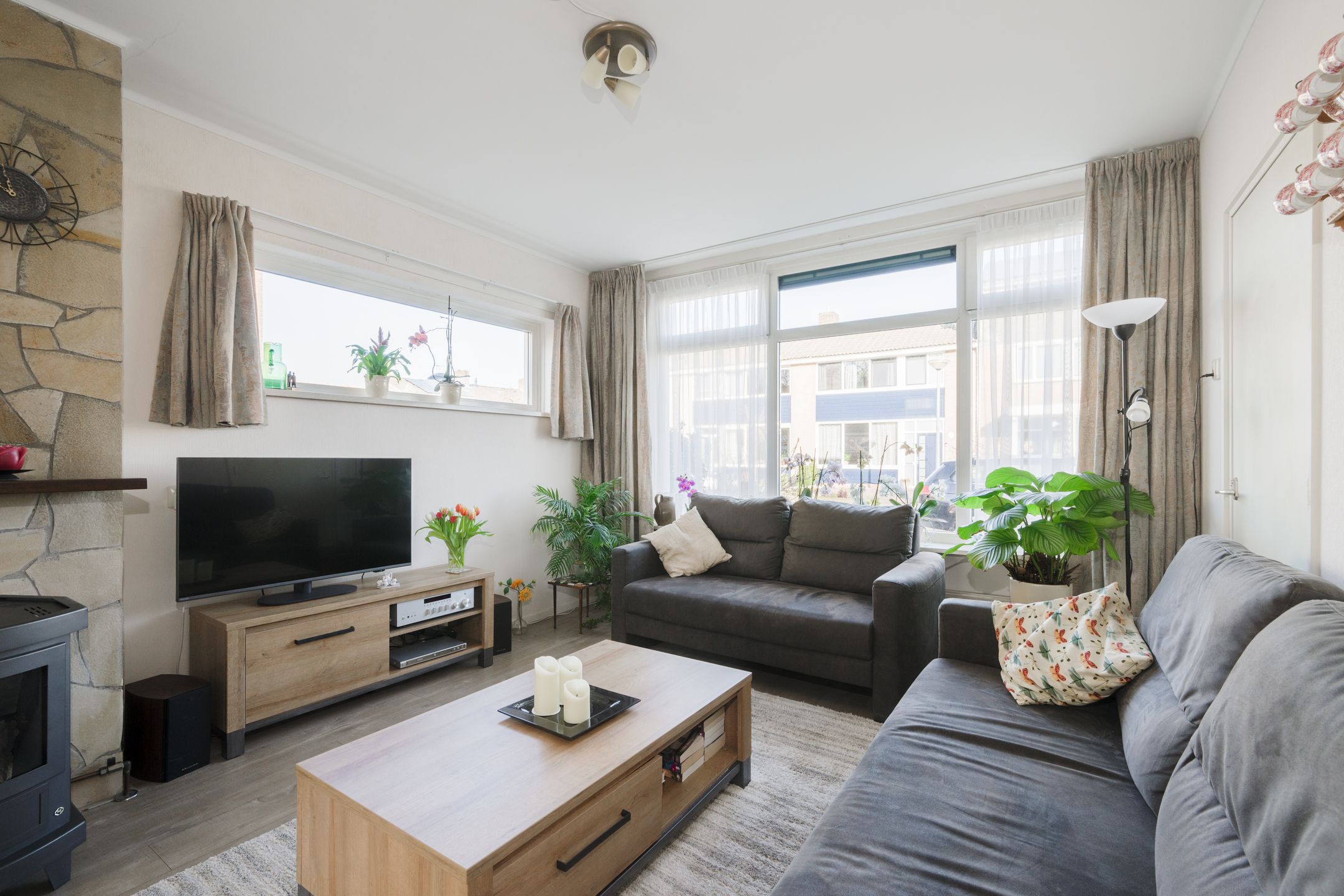 Foto 9 van Julianastraat 36