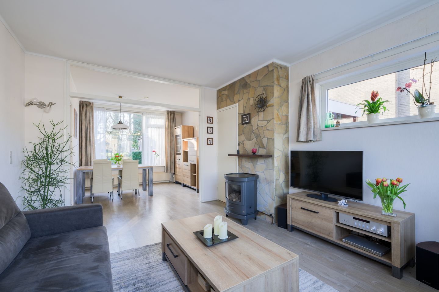 Foto 10 van Julianastraat 36